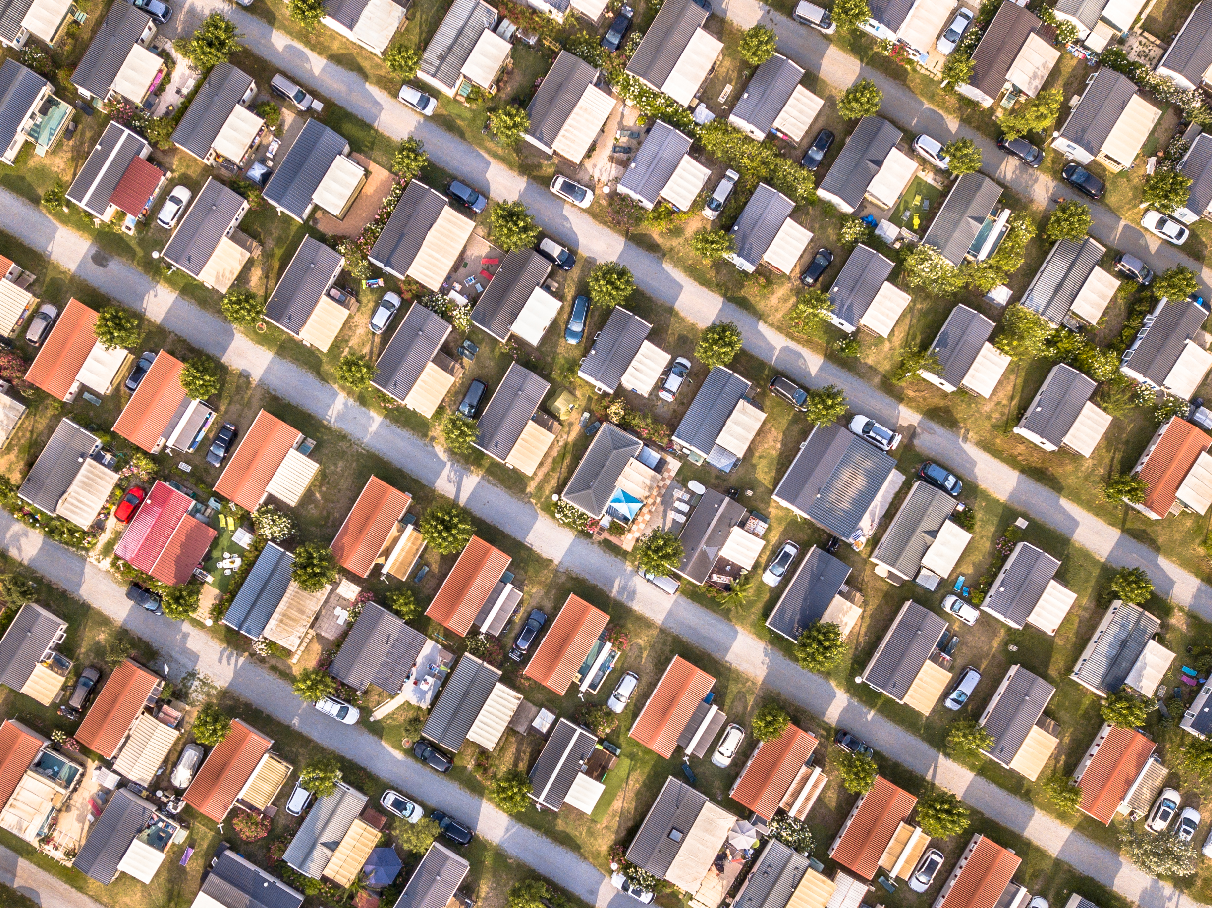Jasper County Leads the Country in Housing Growth. This pictures shows a birds-eye view of houses in a neighborhood.